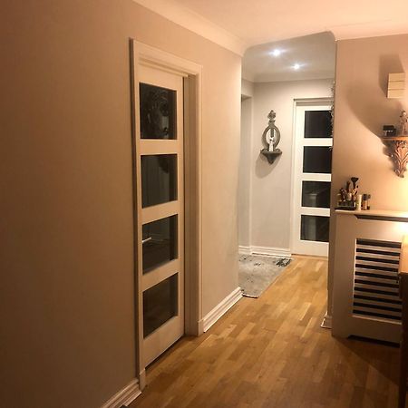 Wilmslow Airbnb מראה חיצוני תמונה