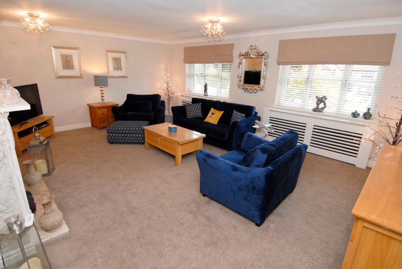 Wilmslow Airbnb מראה חיצוני תמונה