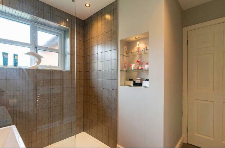 Wilmslow Airbnb מראה חיצוני תמונה